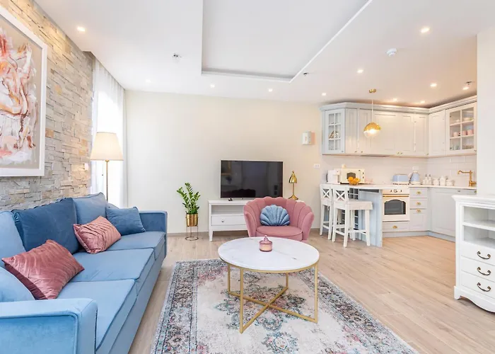 Three Musketeers Apartments Deluxe